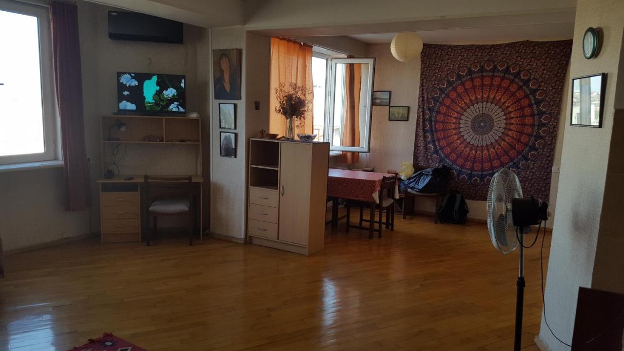 Good Apartment Tbilisi Buitenkant foto